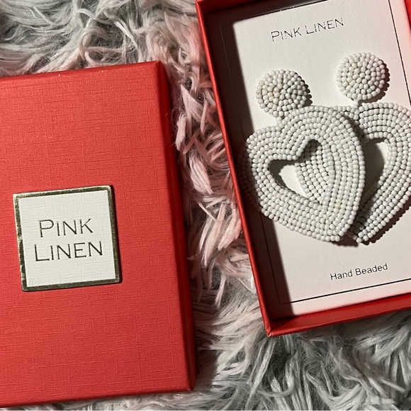 NIB • Pink Linen Hand Beaded White Heart Earrings - Picture 2 of 8